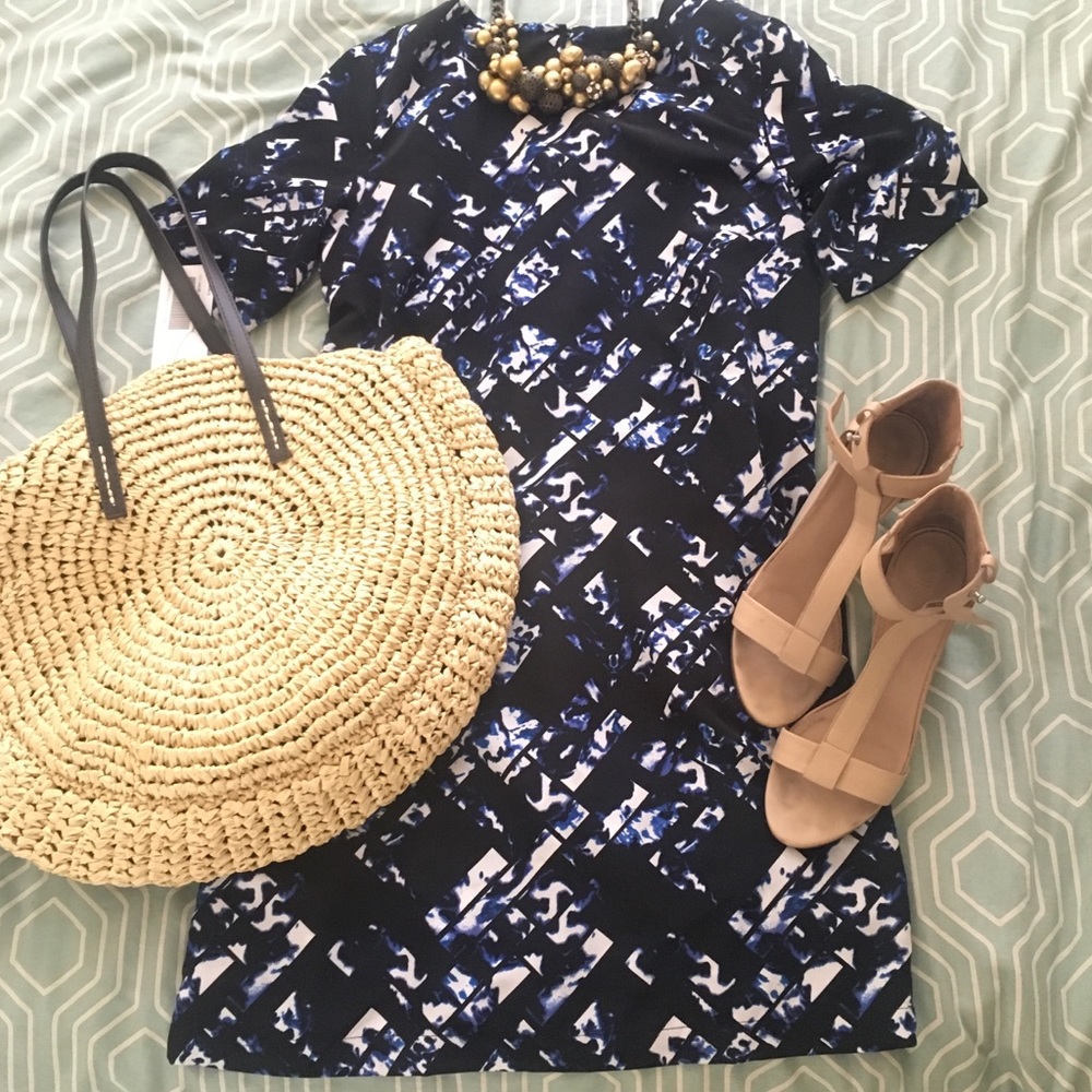Blue/Black Abstract Geometric Shift Dress - Picture 2 of 5